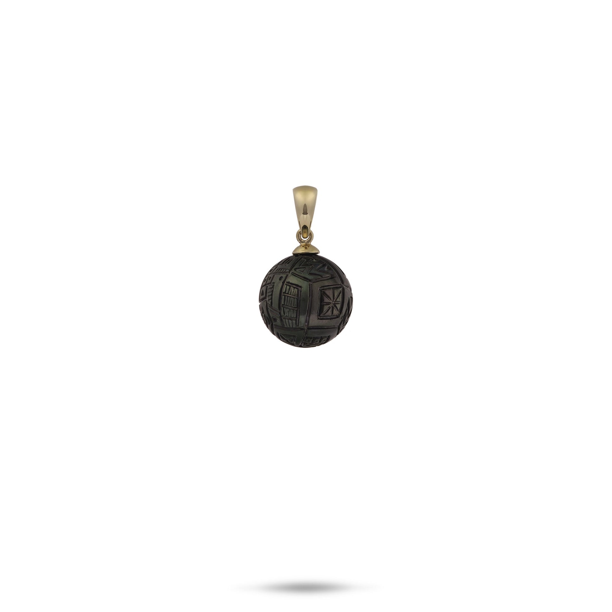 Carved Tahitian Black Pearl Pendant in Gold- 13-16mm