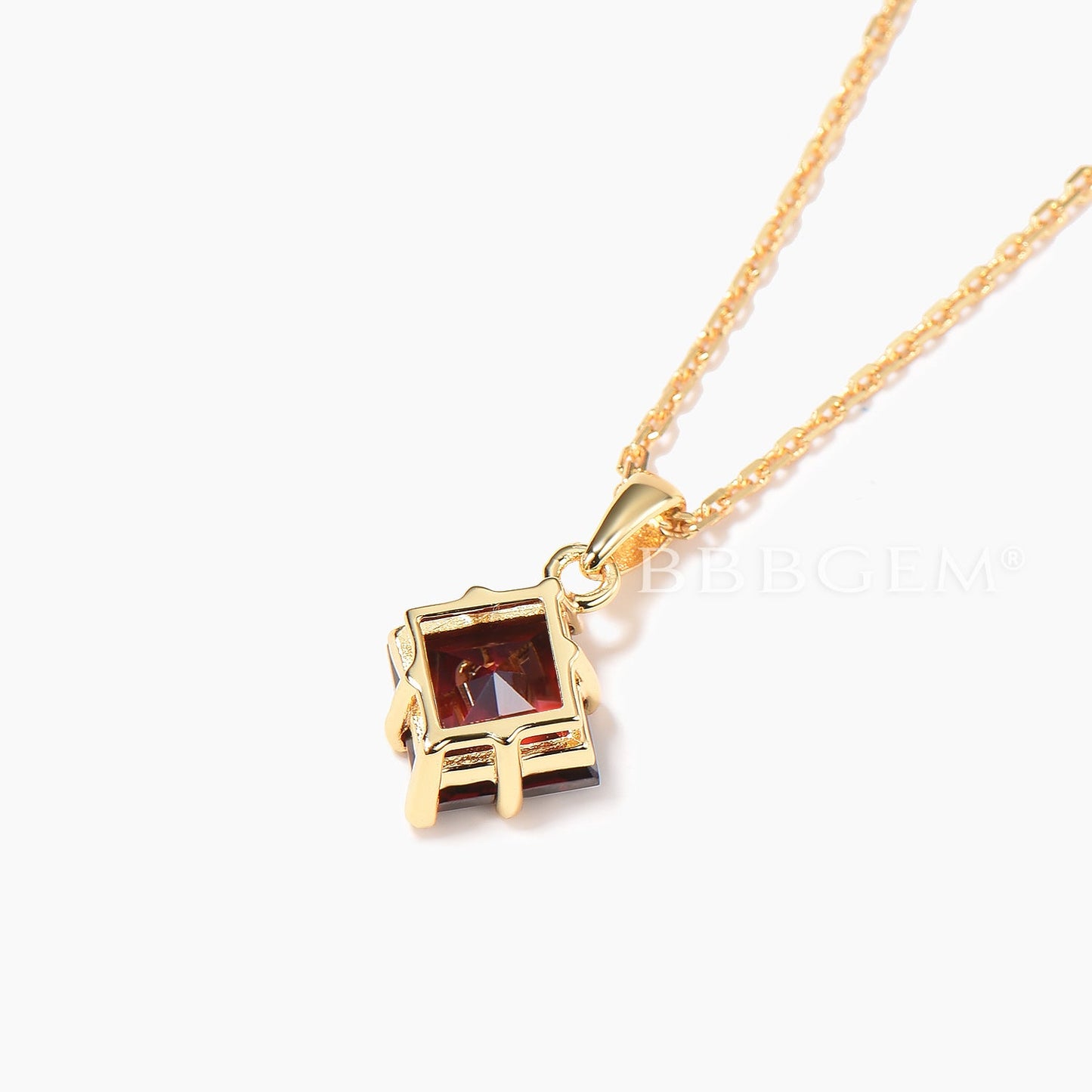 2CT Princess Cut Natural Garnet Necklace Solitaire Yellow Gold Pendant