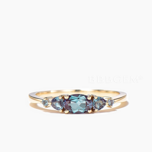 Alexandrite 5 Stone Ring Oval Cut Color-change Alexandrite Engagement Ring
