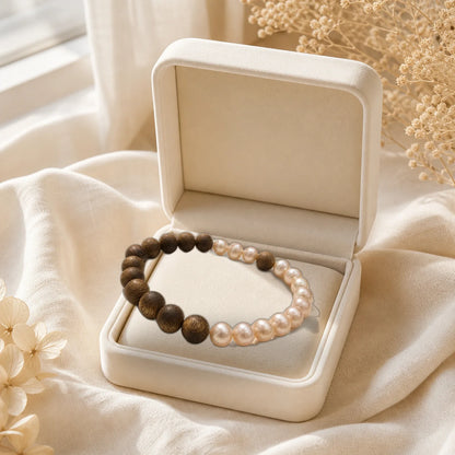 Kynam agarwood pearl bracelet in gift box